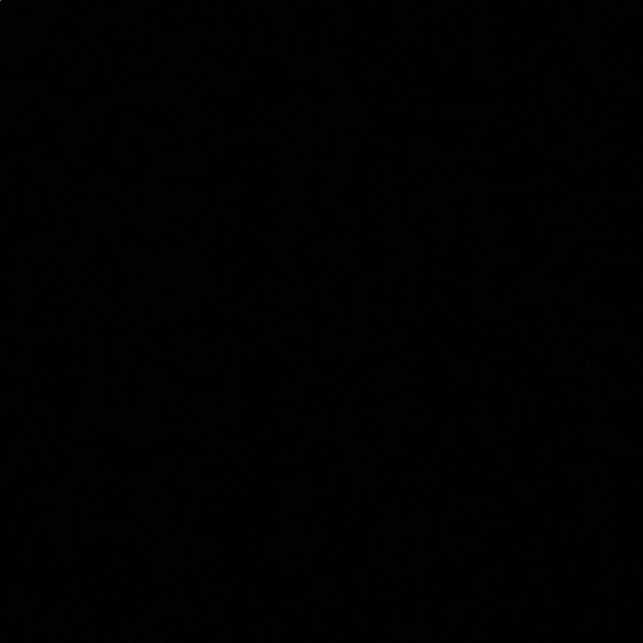 Meet your Posher, Manuela - Picture 1 of 1